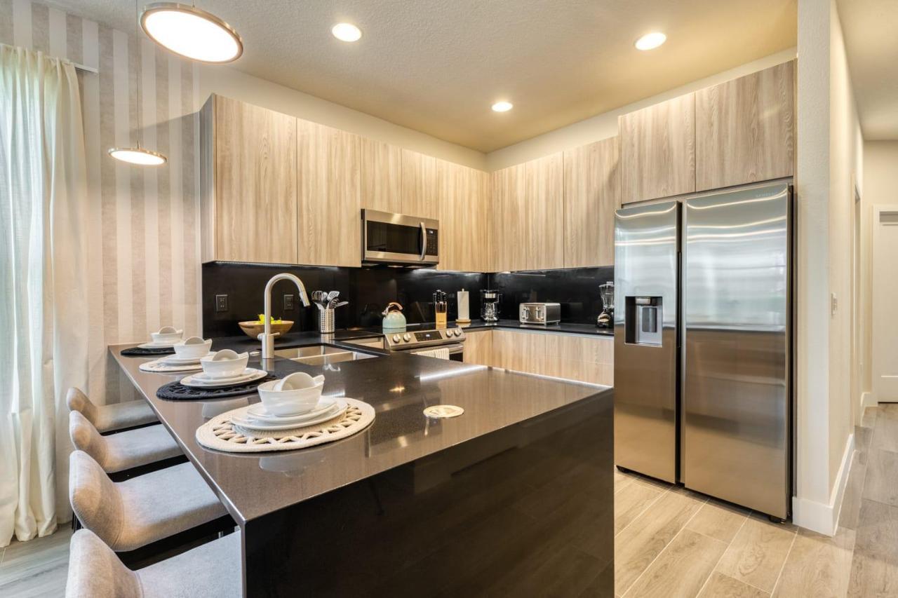 Modern Home With Private Pool Near Disney 올랜도 외부 사진