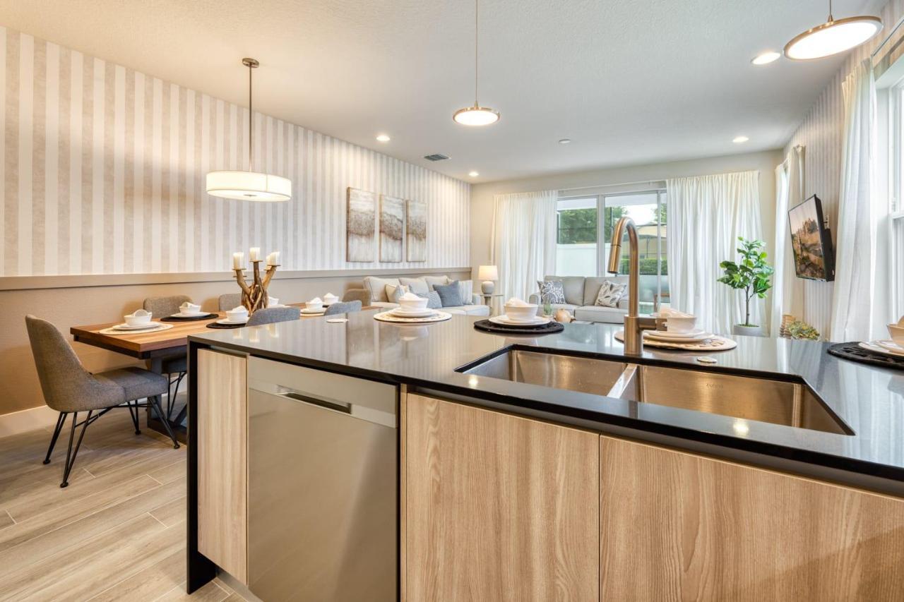 Modern Home With Private Pool Near Disney 올랜도 외부 사진